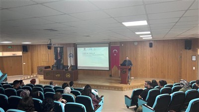 TÜBİTAK 2209-A/B Üniversite Öğrencileri Araştırma Projeleri Bilgilendirme Toplantısı Gerçekleştirildi